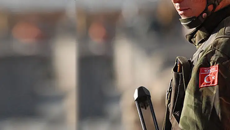 Mardin'de askeri araç kaza yaptı: 10 yaralı