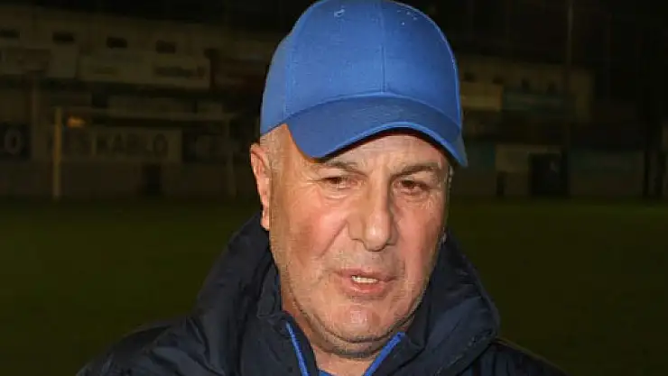 Trabzonspor, Sadi Tekelioğlu ile sözleşme imzaladı