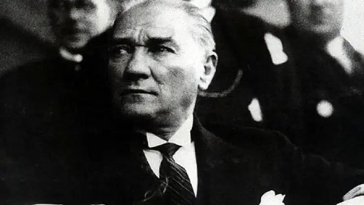 Atatürk'ün cenaze namazının az bilinen öyküsü