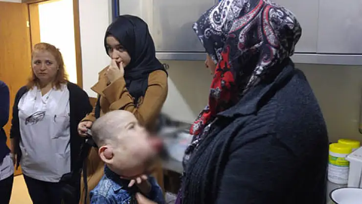 Başbakanlığın sahip çıktığı İsmail'in tedavisi başladı