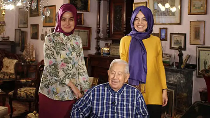 Seri katille müze gezdi. Sonra anladı ki...