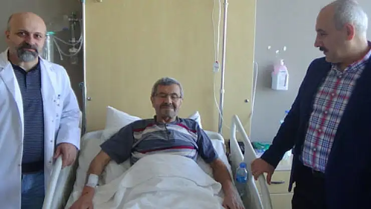 İlk defa yapay damar ameliyatı gerçekleştirildi