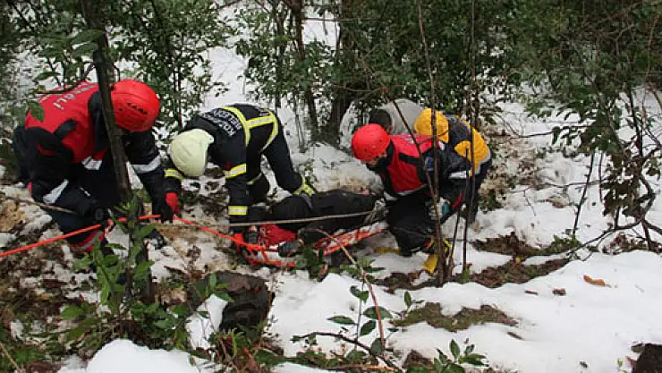 Yaralanan avcı güçlükle kurtarıldı