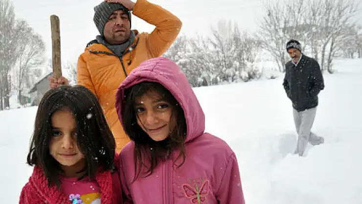 Ücretli öğretmenden büyük fedakarlık