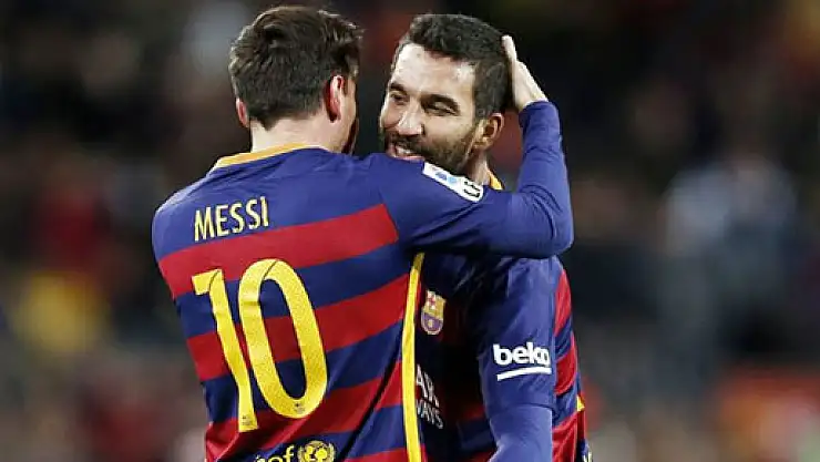 Arda Turan: 'Messi'nin söylediği bende kalsın'