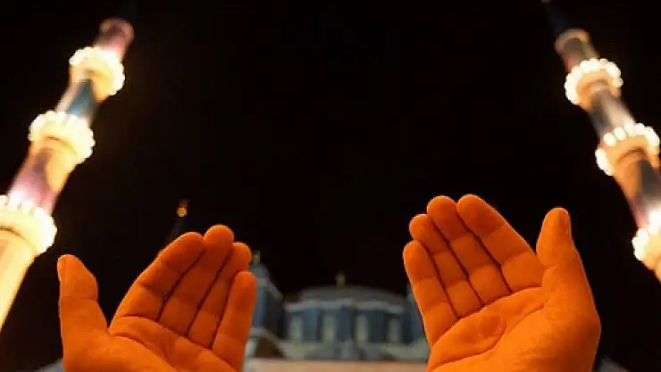 Oruç, sınav tarihlerini değiştirtti