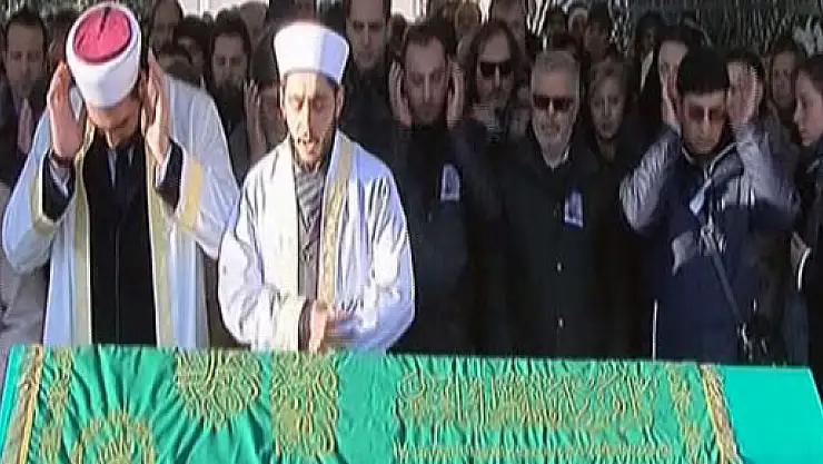 Ünlü oyuncu Remzi Evren son yolculuğuna uğurlandı