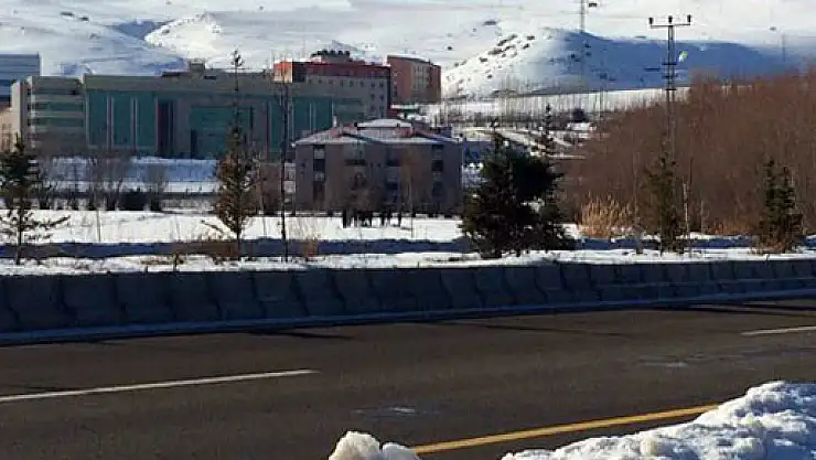 Van'da çatışma! 1 polis şehit oldu, 12 terörist öldürüldü