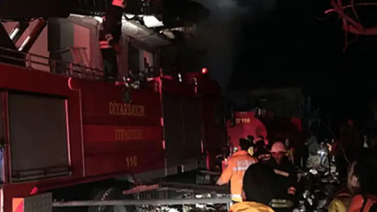 Diyarbakır'da hain saldırılar: 5 ölü, 39 yaralı