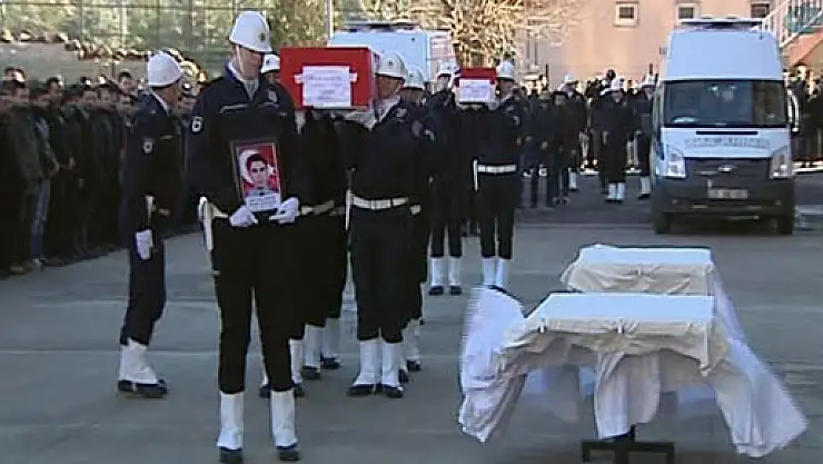 Şehit polis memuru ve kızı için tören!