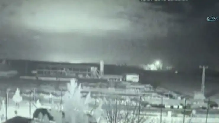 Diyarbakır'daki saldırı anı ve patlama kamerada