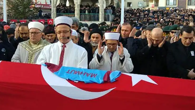 Başkent şehidini Trabzonspor formasıyla uğurladı