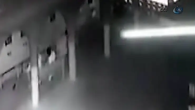 14 yaşındaki çocuğun vurulma anı güvenlik kamerasında
