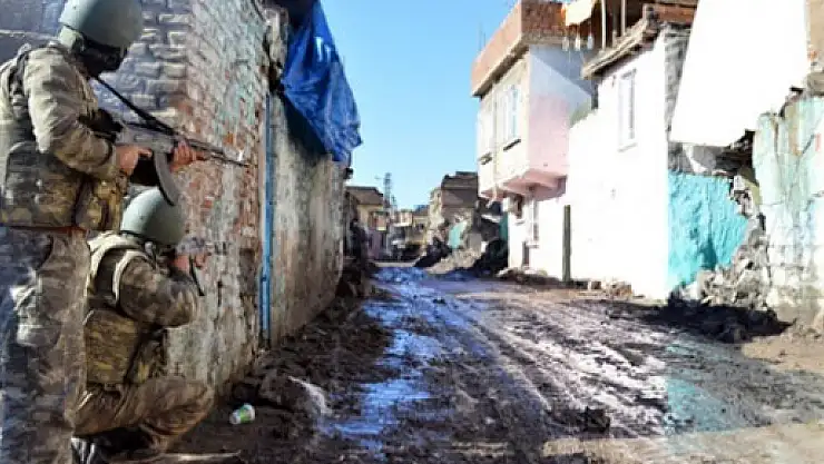 Sur'daki çatışmaları Alman ajanlar tezgahlamış