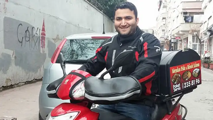 Yolda bulduğu 30 bin liralık keseyi sahibine ulaştırdı!