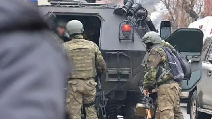 293 kişiye terör soruşturması: Aralarında polisler de var