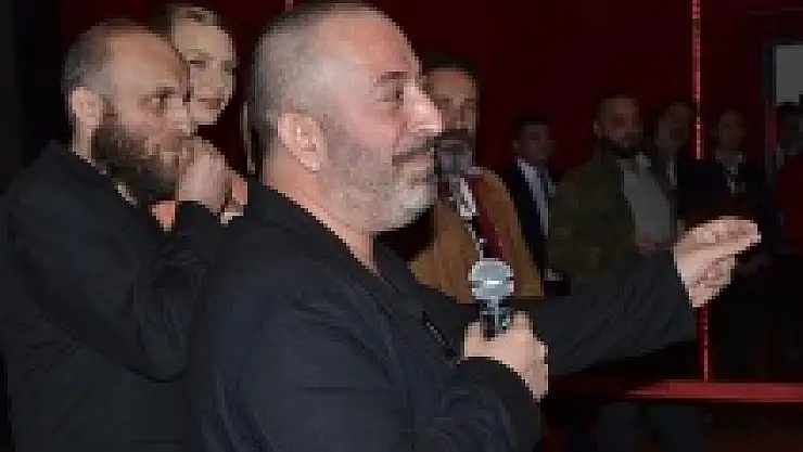 Cem Yılmaz: Emeğimizin karşılığını almak çok güzel