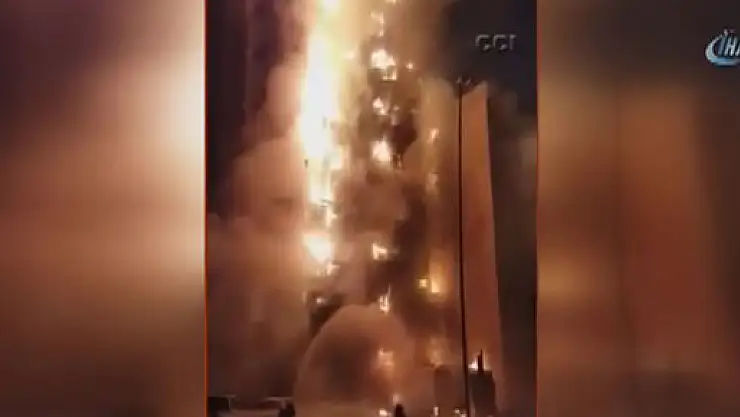 Mekke'de Türklerin de kaldığı otelde yangın