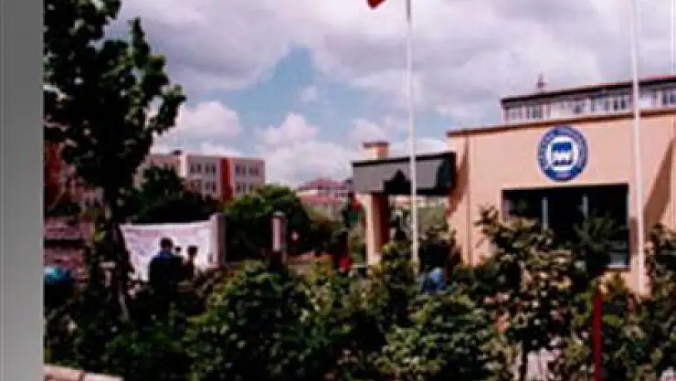 Üniversite'den atılanlara müjde!