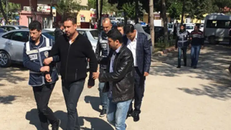 Sahte diploma şebekesine darbe