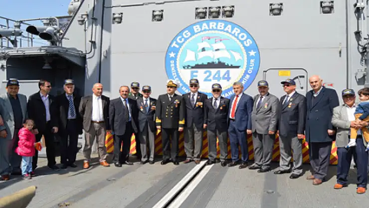 Savaş Gemileri Gazi Ve Şehit Yakınlarını Ağırladı