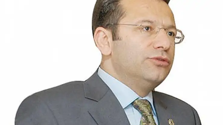 Vali Aksoy'un Dünya Basın Özgürlüğü Mesajı