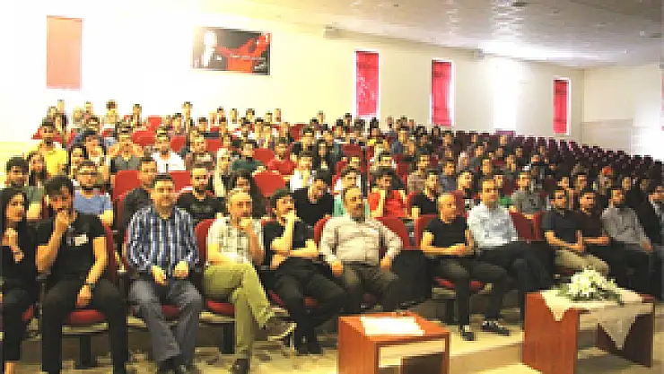 AKGÜL: '4.5G İÇİN FİBER ALT YAPI YETERSİZ'