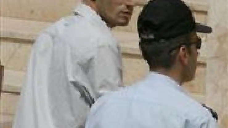 Dayısını yaralayan gence 8 yıl hapis