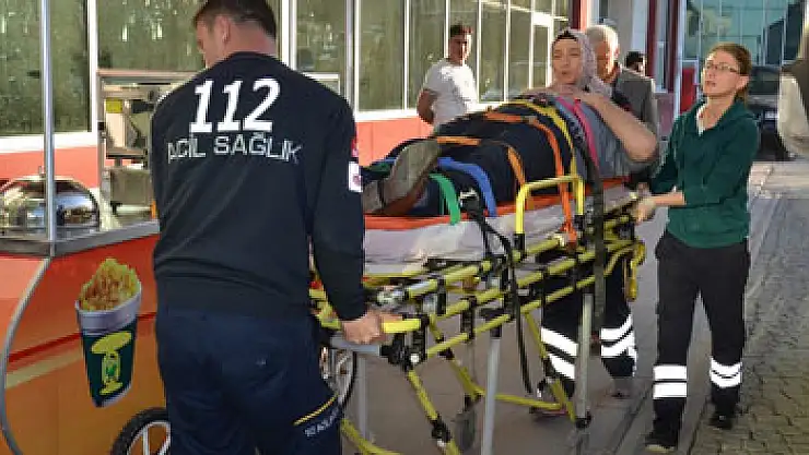 FATSA'DA TRAFİK KAZASI: 3 YARALI