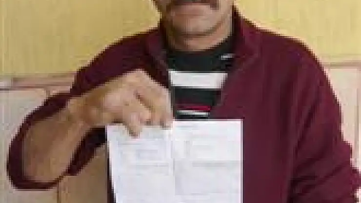 Katbettiği nüfus cüzdanı ile üzerine şirket kurdular