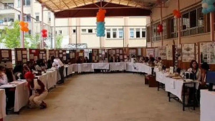 LİSEDE TÜBİTAK BİLİM FUARI
