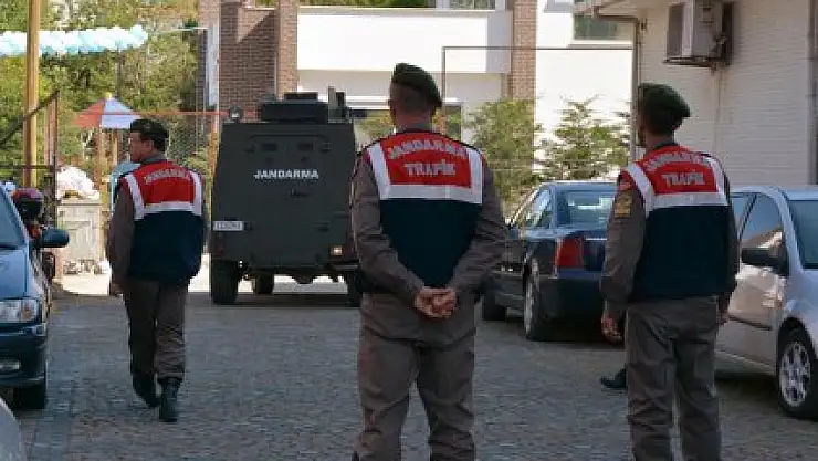 12 YAŞINDAKİ KIZ ÇOCUĞUNUN ÖLÜMÜYLE İLGİLİ AMCASININ OĞLU TUTUKLANDI