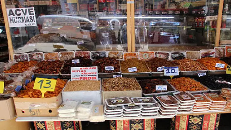 ESNAF RAMAZAN'I BEKLİYOR