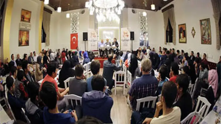 İLKADIM'DA 'ÜSTAD' YAD EDİLDİ 