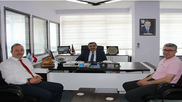 MUHASEBECİLİKTEN REKTÖR ADAYLIĞINA