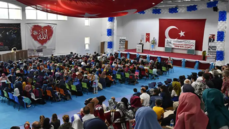Atakum Anadolu İmam Hatip Lisesi'nde Mezuniyet Coşkusu