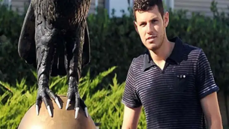 Pedro Franco yuvaya döndü