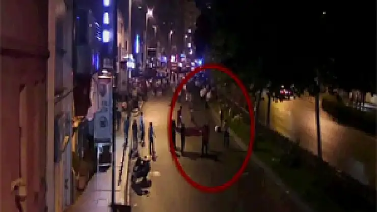 Şişli'de askerin vatandaşlara ateş açması kameralara yansıdı