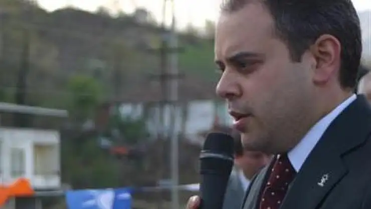 Türkiye büyük ülke olmanın gereğini yapıyor