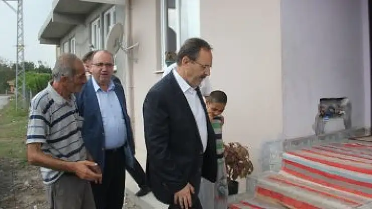  Başkan Şahin'den ihtiyaç sahibi aileye ev