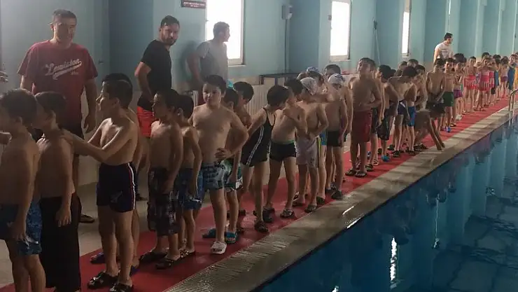  Minikler geleceğe kulaç atıyor