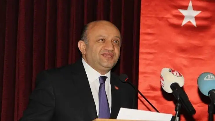 'Devletimiz dimdik ayakta'