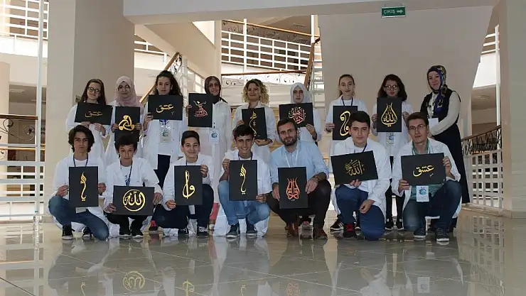 Üniversite ve lise öğrencilerini bir araya getiren proje sona erdi