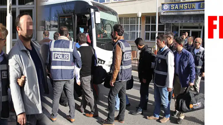 FETÖ'den gözaltına alınan 37 kişi adliyede