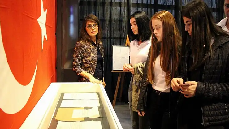 Atatürk'ün vasiyeti bu sergide 