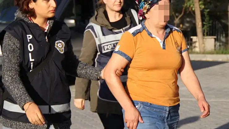  Market zinciri sahibine kapsamlı şantaj: 3 tutuklama