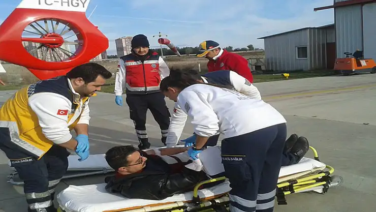 Kalp krizi geçiren vatandaşın yardımına ambulans helikopter yetişti