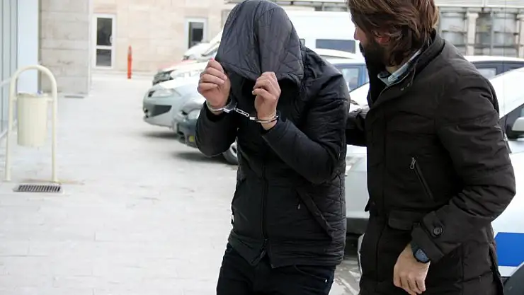 Uyuşturucu ticaretinden gözaltına alındı