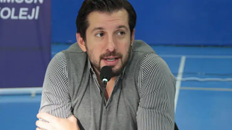 Kerem Tunçeri genç millileri değerlendirdi