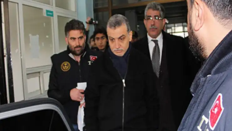 Hidayet Karaca yine savunma yapmadı